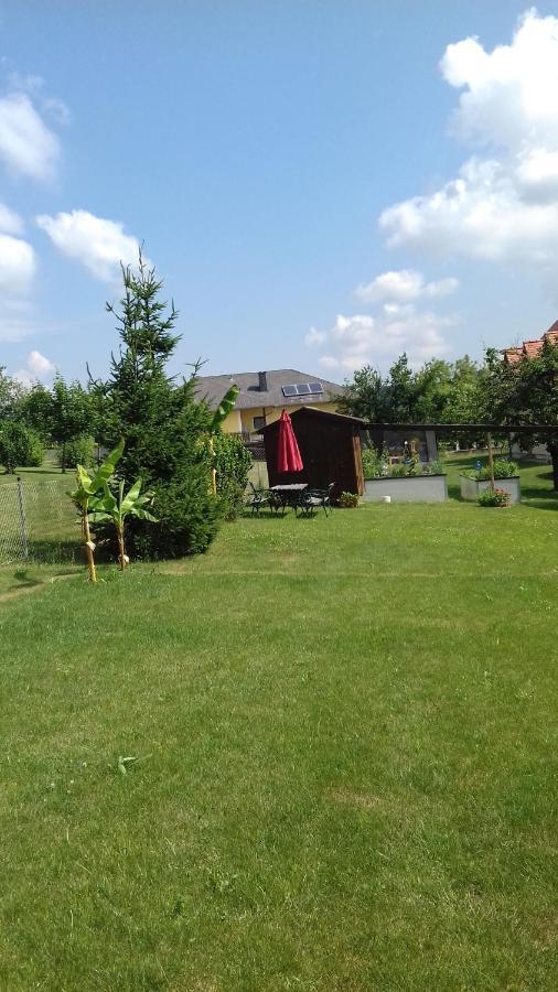 Ferienwohnung Moni Geiseldorf Exteriör bild